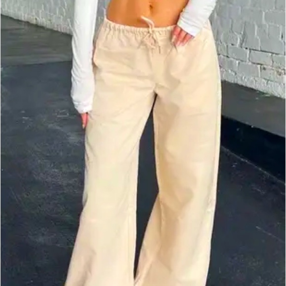 TNA parachute pants xs